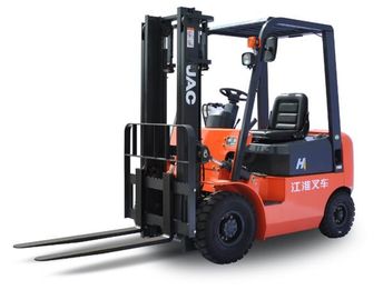 中国 ディーゼル1トンのフォークリフト小さい容量のEcoの友好的な設計最高の上昇の高さ6m サプライヤー